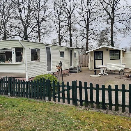 Mulder'S Vakantiehuis, Jaarplaats 108 Op Recreatiepark De Tien Heugten Schoonloo Extérieur photo