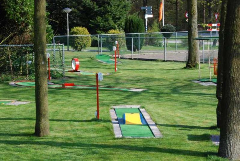Mulder'S Vakantiehuis, Jaarplaats 108 Op Recreatiepark De Tien Heugten Schoonloo Extérieur photo