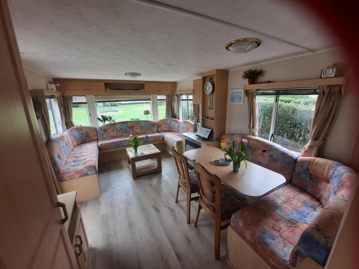 Mulder'S Vakantiehuis, Jaarplaats 108 Op Recreatiepark De Tien Heugten Schoonloo Extérieur photo